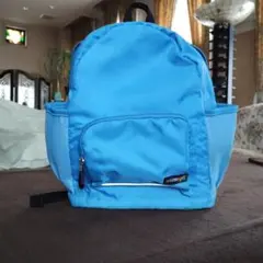 青いメッシュバックパックのサムネイル