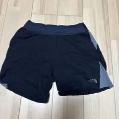 THE NORTH FACE ブラックランニングショートパンツ