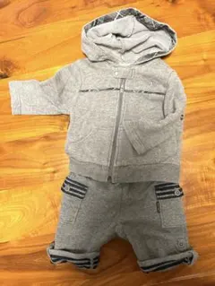 美品！フォーマルセットアップコムサフォセット 80cm即日発送！ベビーコットン