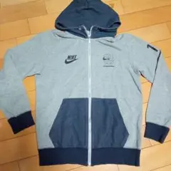 NIKE ナイキ ドッキングパーカー ナイロン スウェット 風車 NIKE ナイキ ドッキングパーカー ナイロン スウェット 風車 中古