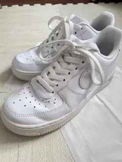 NIKEエアフォース1 07 Women's 23.5ホワイトスニーカーナイキ