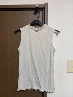 ノースリーブ フリルトップス