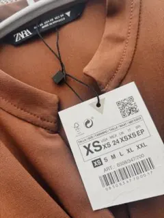 ZARA ワンピース　ブラウン