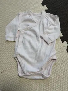 ボディスーツ　前開き　ベビー　ピンク　長袖