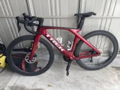 TREK Madone ロードバイク 本体のサムネイル