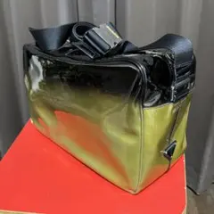 □PRADA□エナメル　ショルダーバッグ
