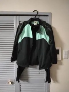 tomo様専用★LUZeSOMBRAルースイソンブラ★ジャージ上下セット160