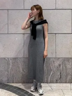 今期 UNIQLO ウォッシャブルニットブラワンピース ダークグレー M