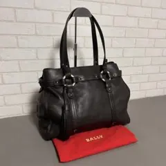 BALLY オールレザー 黒 ハンドバッグ チャーム付き - メルカリ