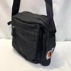 ヒロココシノスポーツ ナイロンショルダーバッグ 黒のサムネイル