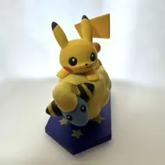 ピカチュウナイトパレード フィギュア ピカチュウ　 メリープ