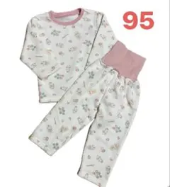 Item thumbnail for item a2fa88ae-37b4-4838-a4ce-4638a0eeb2f1