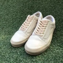 極美品　US企画 バンズ　オールドスクール36　白　レザー　27.5センチ 極美品 US企画 バンズ オールドスクール36 白 レザー 27.5センチ