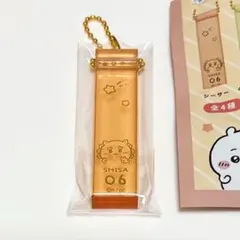 ちいかわ ホテルのキーホルダー シーサー