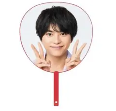 2026年最新】佐藤勝利 うちわ timeleszの人気アイテム - メルカリ