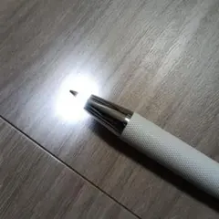ZEBRA Lightwrite 油性ボールペン ライト付きのサムネイル