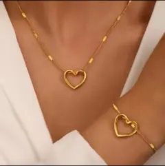 ネックレスとブレスレット サージカルステンレス 人気２セットハート