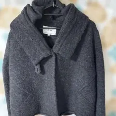 スィームのショートコート　パーカー付き