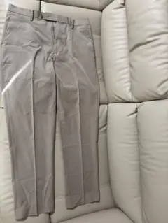 UNIQLO メンズ スラックス ベージュ