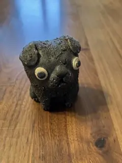 信楽焼　パグ　犬の置物