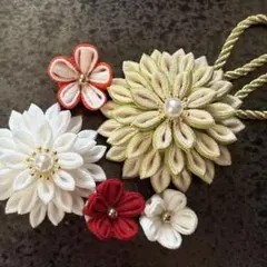 つまみ細工髪飾り　成人式髪飾り　卒業式髪飾り　和装髪飾り　袴　七五三