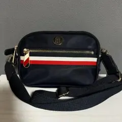 TOMMY HILFIGER　トミーヒルフィガー 　ショルダーバッグ　美品