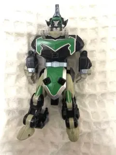 ★☆『魔法戦隊マジレンジャー』ＤＸロボットセット 【マジキング/ウルカイザー/トラベリオン】　中古セット☆★ 入手困難✨魔法戦隊マジレンジャー DXマジキング、DXウルカイザー