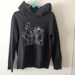ユニクロ　KAWS x セサミストリート パーカー M