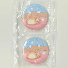 シナモロール　くら寿司　缶バッジ　モカ