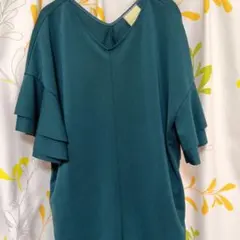 訳あり　デザインワンピース　　　キリエキリ　１３号　　グリーン