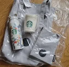 スターバックス　福袋　2026 ステンレスボトル　サコッシュ　ポーチ　バッグ
