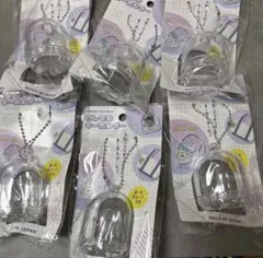 セリア　カプセルキーホルダー　6個セット　ぬいぐるみ　フィギュア　推し活のサムネイル