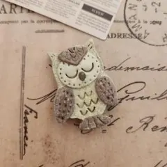 陶器　ふくろう【9】のブローチ