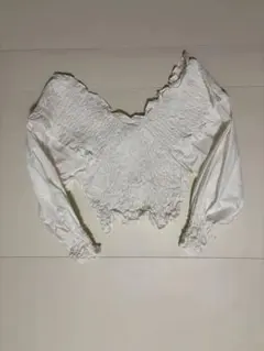 ホワイトブラウス　オフショルのサムネイル