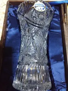 ゴールデンウイークのみ値下げBOHEMIA カットクリスタル花瓶 高さ約25cm