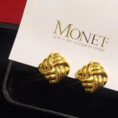 monet ピアス