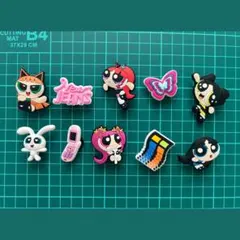 ラスト【新品】クロックス用ニュージーンズNewJeans ジビッツ 10個