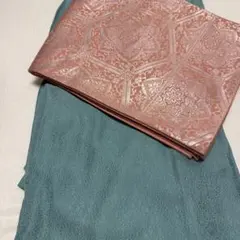 【色無地着物・帯セット】青緑色 幾何学模様 着物　万能