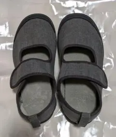 Item thumbnail for item d23a5d4e-9d71-4f4f-a704-1ead978c2f82