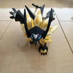 ポケモン　ネクロズマ　フィギュア