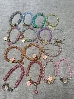 まとめ売り　カラフルビーズ花モチーフブレスレットセット