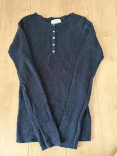 最終値下げアングリッド長袖トップス