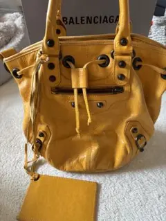 BALENCIAGA バック 早い者勝ち♡ ピンク 人気色♡ - メルカリ