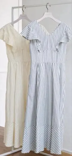 Kerry Striped Ruffle Dress ブルー M - メルカリ