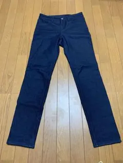 GU スキニーパンツ