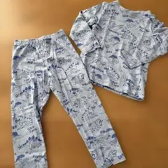 H&Mエイチアンドエム キッズ恐竜柄 長袖パジャマセット 98/104 男の子