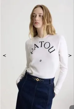 【定価11万】PATOU ホワイト ロゴニットセーター 長袖のサムネイル