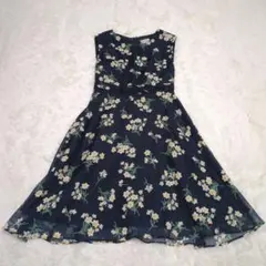 【極美品】Noela ノエラ　ワンピース　ネイビー　花柄　Mサイズ