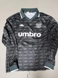 umbro 長袖カットソー 黒