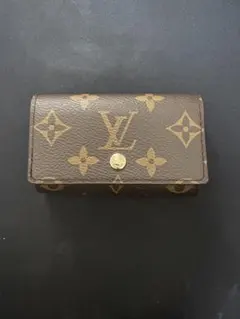 LOUIS VUITTON モノグラム キーケース